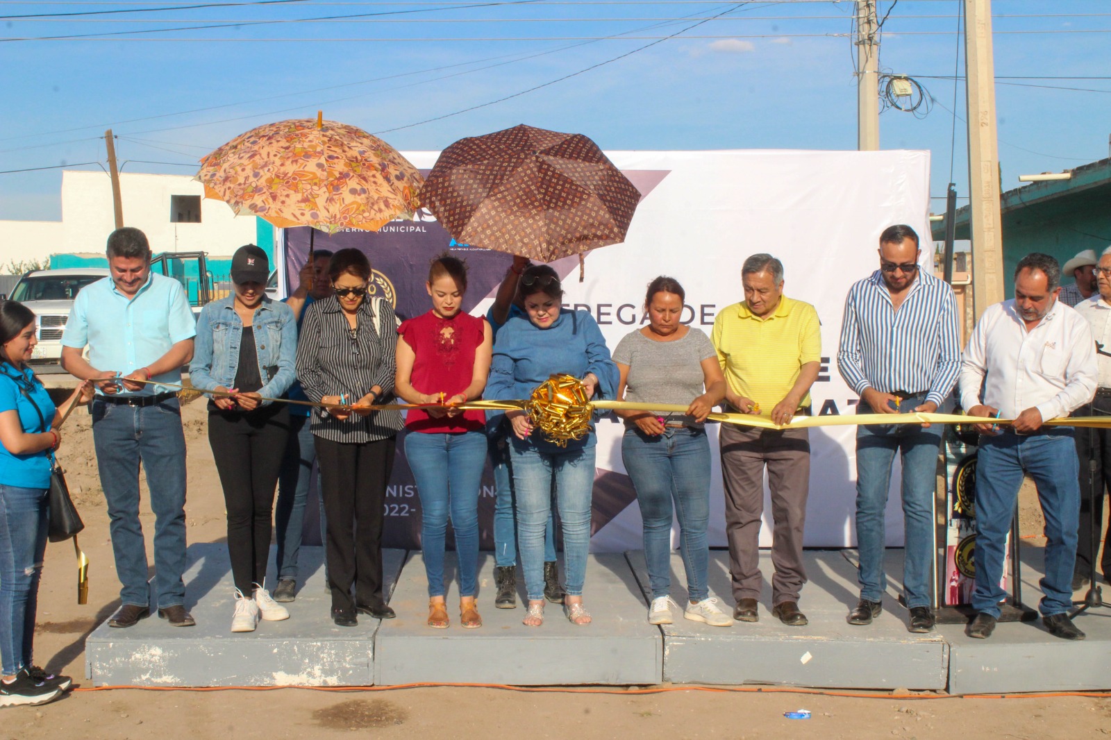 Entrega de la obra de ampliación de drenaje en la calle Prolongación de la colonia el Paraíso